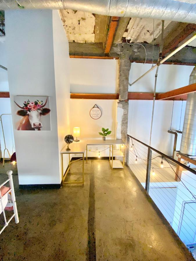 Couette-café The Continental Dtla Loft
